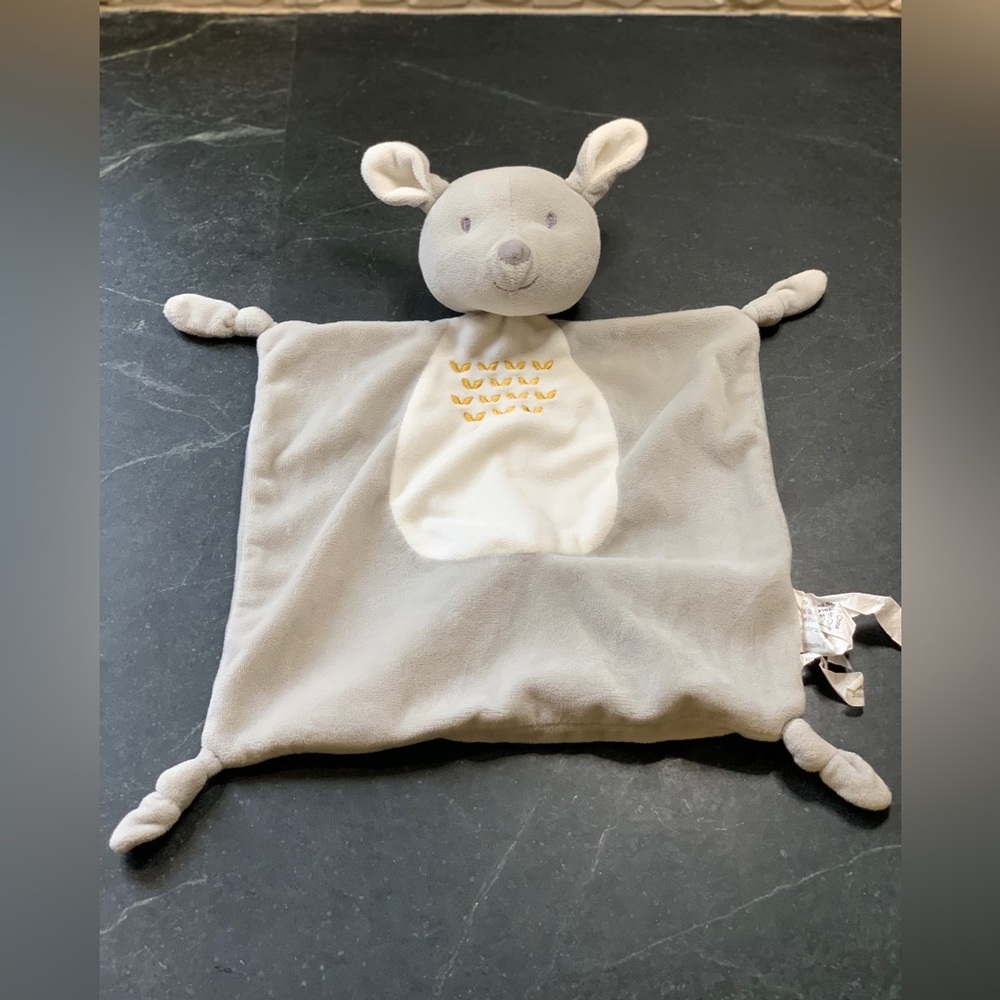 THE PEANUTSHELL | Grey Kangaroo Lovey Security Blanket
